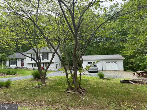 111 Comanche Trl, Winchester, VA 22602
