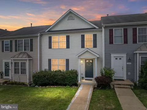104 Seabreeze Ln, Winchester, VA 22602