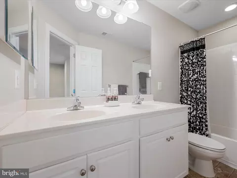 Bath - 103 Prairie Pl, Stephenson, VA 22656 photo 5 of 7