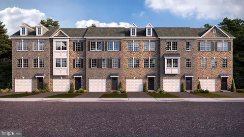 1811 Reese Ct, Winchester, VA 22601
