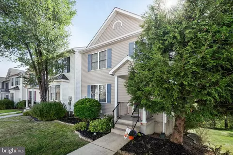 123 Whirlwind Dr, Winchester, VA 22602