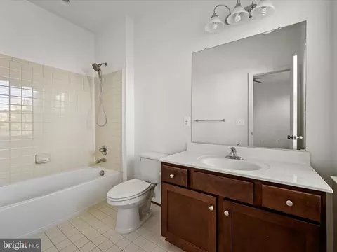 Bath - 205 Sawtooth Dr, Stephenson, VA 22656 photo 8 of 9