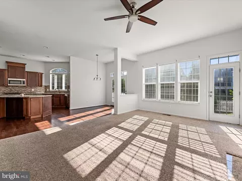 Living - 205 Sawtooth Dr, Stephenson, VA 22656 photo 6 of 8
