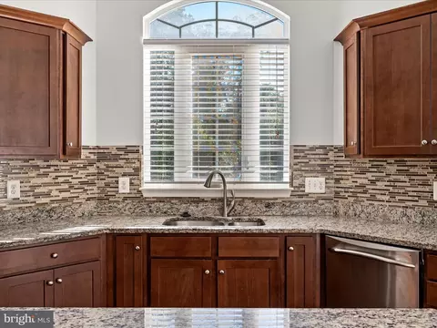 Kitchen - 205 Sawtooth Dr, Stephenson, VA 22656 photo 5 of 7