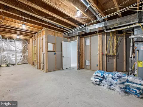 Entry Way - 205 Sawtooth Dr, Stephenson, VA 22656 photo 6 of 6