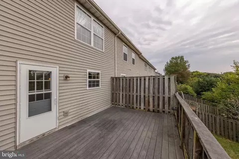 Exterior - 106 Sutton Ct, Winchester, VA 22601 photo 7 of 7