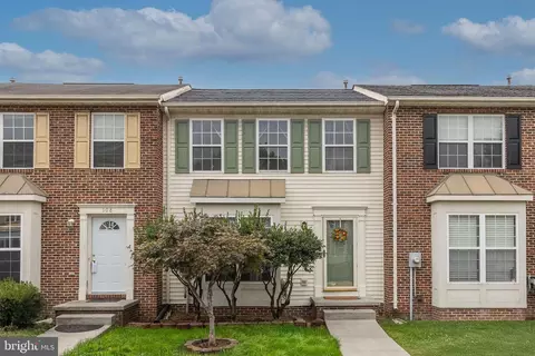 106 Sutton Ct, Winchester, VA 22601