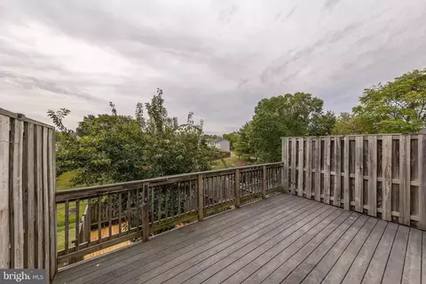 Exterior - 106 Sutton Ct, Winchester, VA 22601 photo 5 of 7