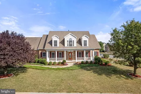 100 Cabernet Ct, Stephens City, VA 22655