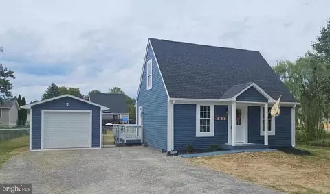 115 Robin Ave, Stephens City, VA 22655