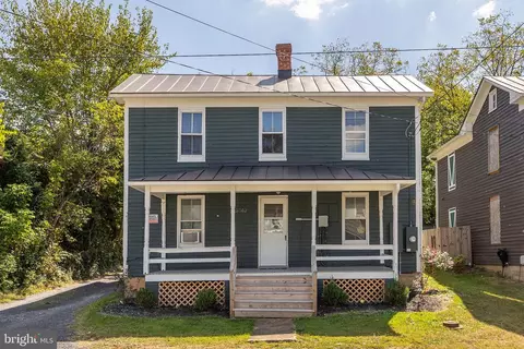 5362 Germain St, Stephens City, VA 22655
