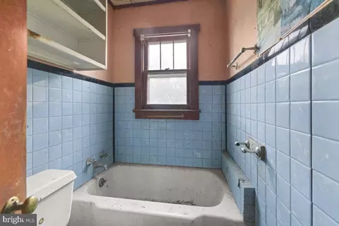 Bath - 7189 Middle Rd, Middletown, VA 22645 photo 1 of 1