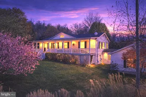 1049 Laurel Grove Rd, Winchester, VA 22602