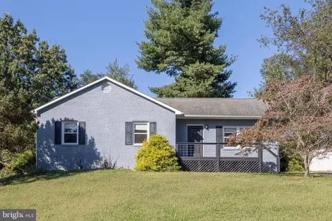 108 Fenwick Ct, Winchester, VA 22602
