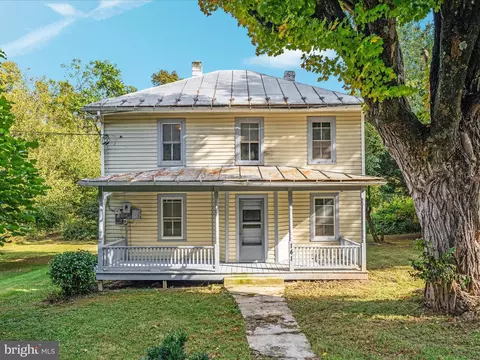 141 Back Creek Rd, Gore, VA 22637