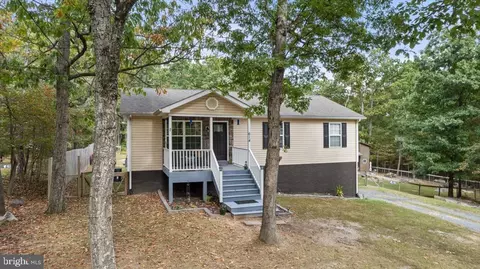 614 Remington Dr, Winchester, VA 22602