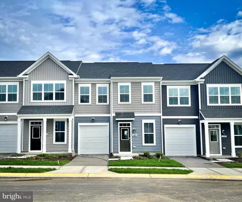 105 Vermillion Ln, Winchester, VA 22603