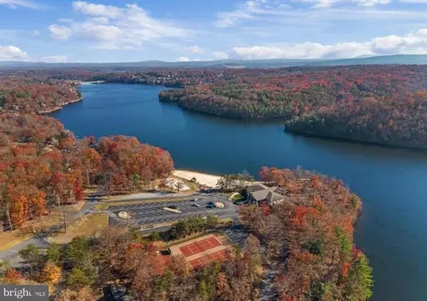 View/Area - 322 Masters Dr, Cross Junction, VA 22625 photo 3 of 3