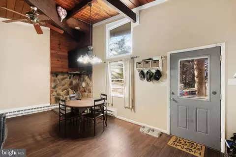 Other - 322 Masters Dr, Cross Junction, VA 22625 photo 3 of 10