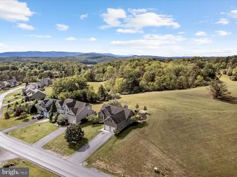 View/Area - 711 Masters Dr, Cross Junction, VA 22625 photo 3 of 18