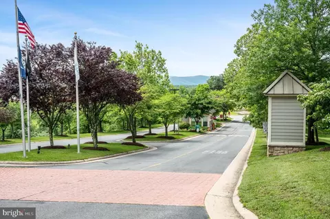 View/Area - 711 Masters Dr, Cross Junction, VA 22625 photo 8 of 18