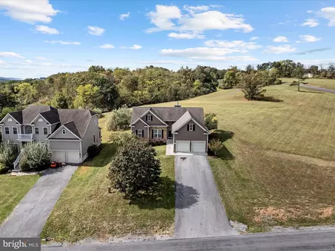 View/Area - 711 Masters Dr, Cross Junction, VA 22625 photo 2 of 18