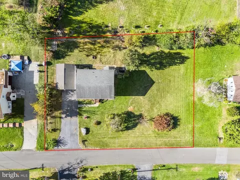 View/Area - 2425 Third St, Middletown, VA 22645 photo 6 of 11