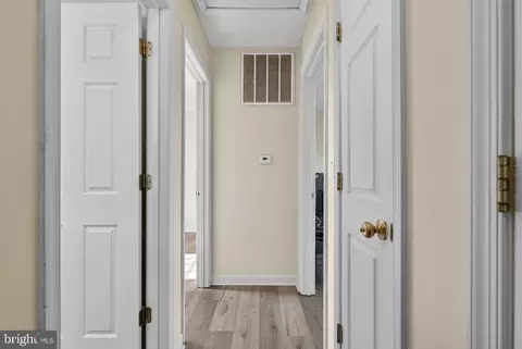Entry Way - 2425 Third St, Middletown, VA 22645 photo 3 of 6