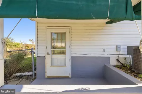 Exterior - 2425 Third St, Middletown, VA 22645 photo 11 of 18
