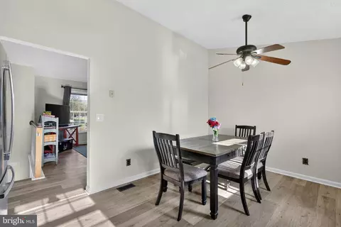Dining - 2425 Third St, Middletown, VA 22645 photo 1 of 3