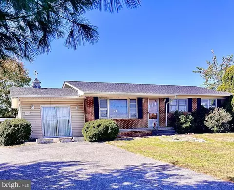 2294 Front Royal, Winchester, VA 22602