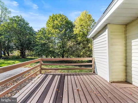 Exterior - 298 Bufflick Rd, Winchester, VA 22602 photo 7 of 10