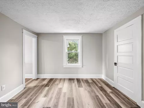 Bedroom - 298 Bufflick Rd, Winchester, VA 22602 photo 1 of 4