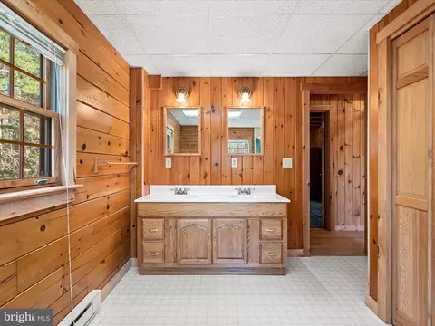 Bath - 175 Nixon Dr, Gore, VA 22637 photo 2 of 5