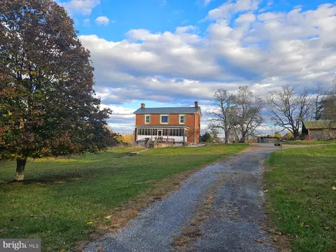 6519 Valley Pike, Middletown, VA 22645