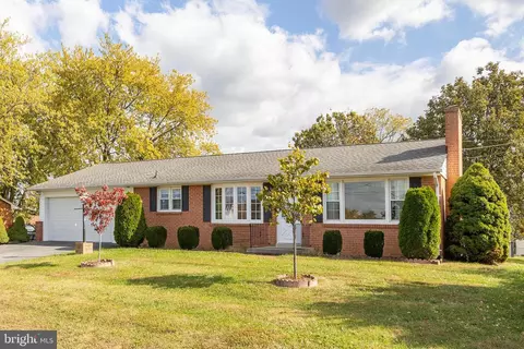 204 Ridge Rd, Winchester, VA 22602