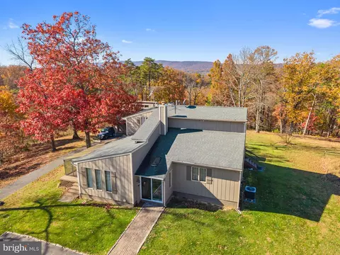 289 Westview Dr, Winchester, VA 22603