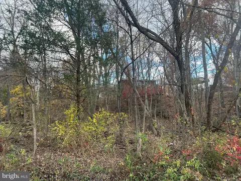 Lakeside Drive, Stephens City, VA 22655