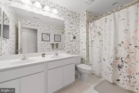 Bath - 102 Flyfoot Dr, Stephenson, VA 22656 photo 1 of 1