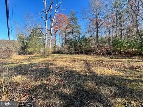 852 Cedar Grv, Winchester, VA 22603