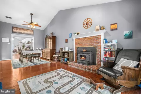 Other - 323 Masters Dr, Cross Junction, VA 22625 photo 4 of 16