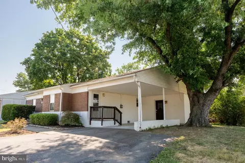 108 Martin Dr, Winchester, VA 22602