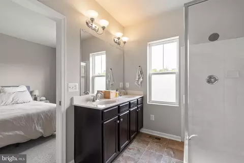 Entry Way - 241 Patchwork Dr, Stephenson, VA 22656 photo 5 of 6
