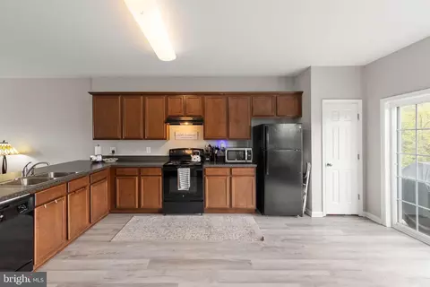 Kitchen - 241 Patchwork Dr, Stephenson, VA 22656 photo 2 of 3