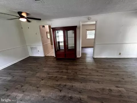 703 White Oak Rd, White Post, VA 22663 photo 5