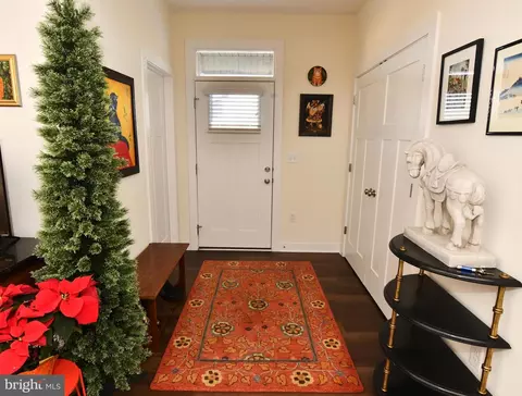 Entry Way - 129 Doonbeg Ct, Winchester, VA 22602 photo 3 of 8