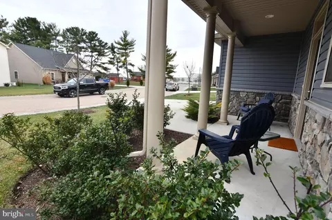 Exterior - 129 Doonbeg Ct, Winchester, VA 22602 photo 2 of 5