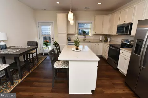 Kitchen - 129 Doonbeg Ct, Winchester, VA 22602 photo 1 of 4