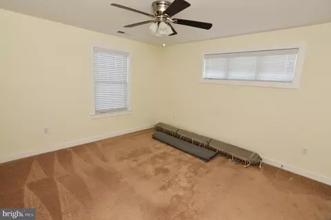 Bedroom - 129 Doonbeg Ct, Winchester, VA 22602 photo 4 of 5
