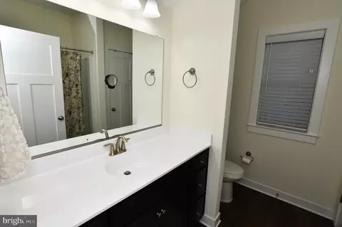 Entry Way - 129 Doonbeg Ct, Winchester, VA 22602 photo 5 of 8
